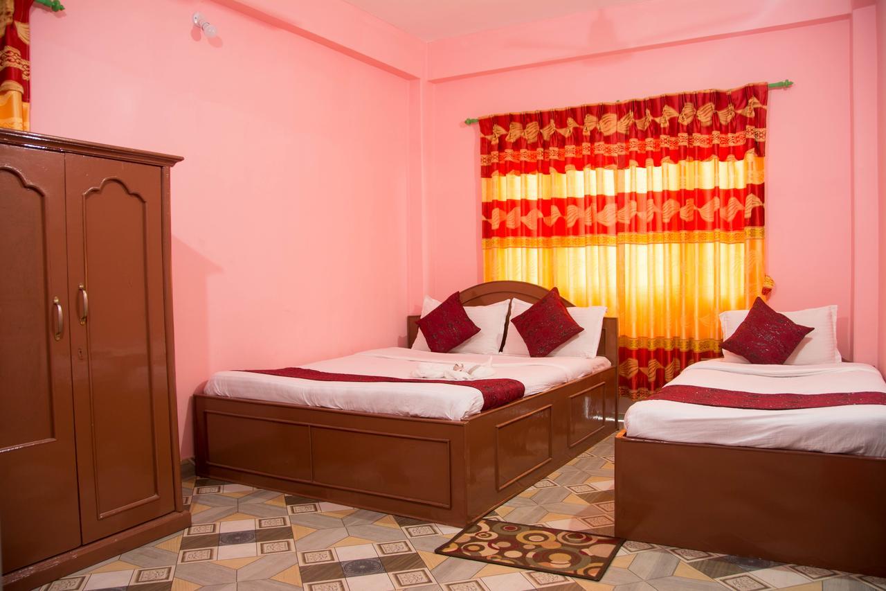 Mount Blue Tourist Hostel - Pokhara Zewnętrze zdjęcie