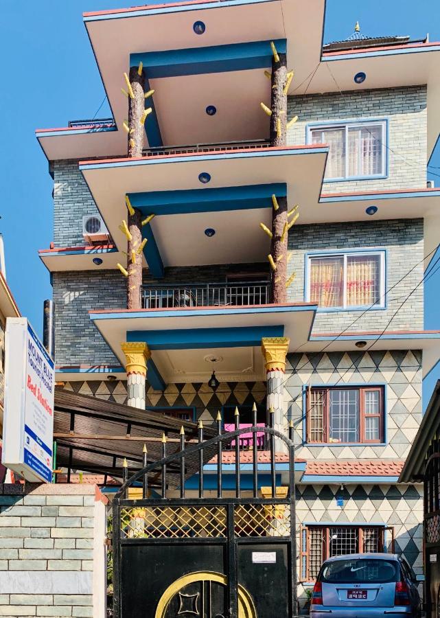 Mount Blue Tourist Hostel - Pokhara Zewnętrze zdjęcie